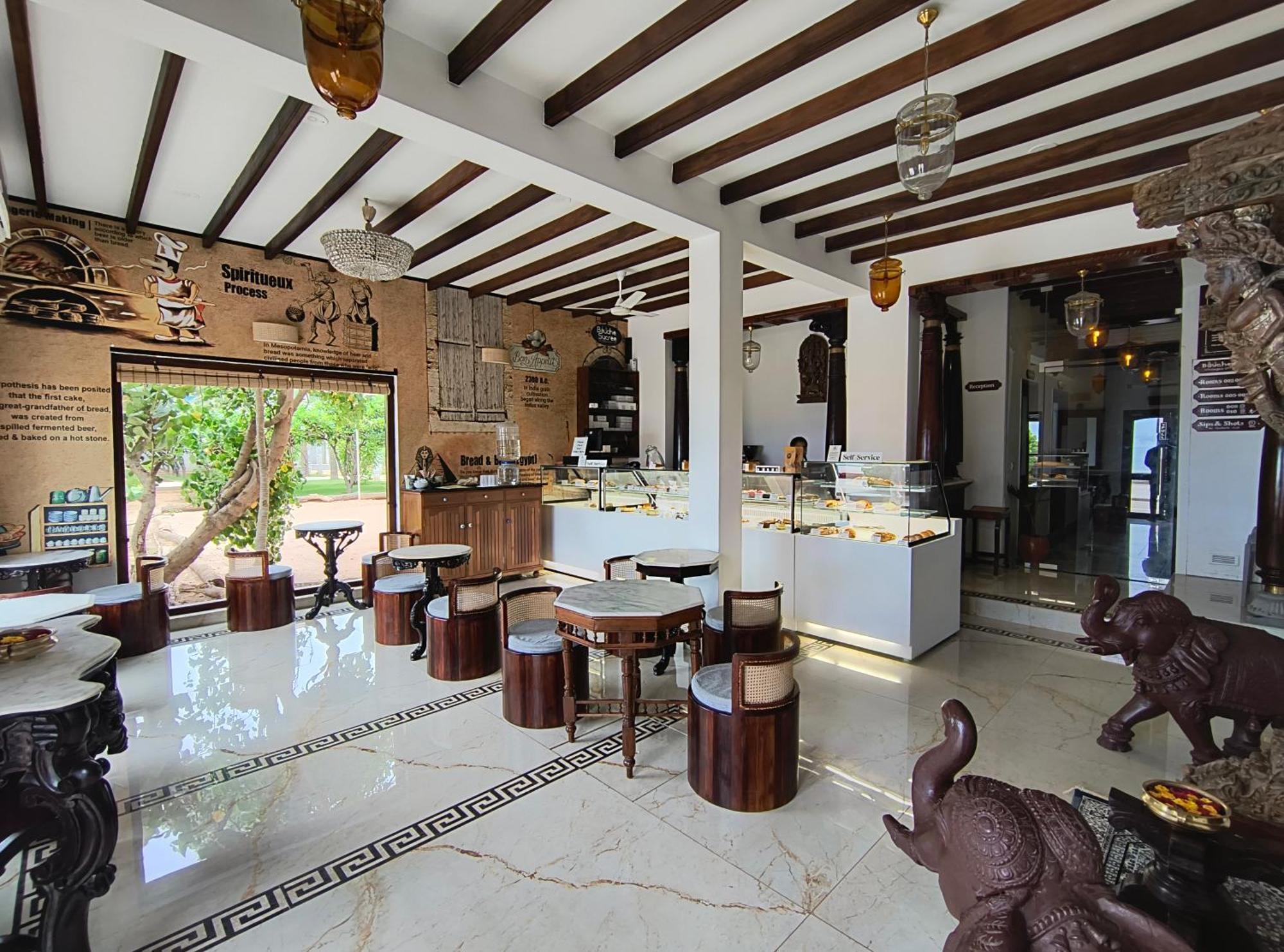 La Plage Seaview Suites ปอนดิเชอรี ภายนอก รูปภาพ