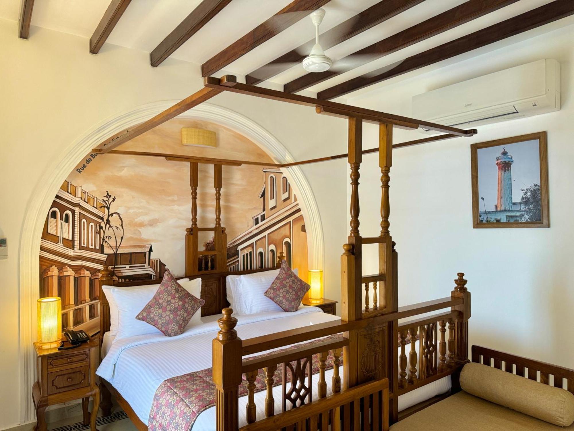 La Plage Seaview Suites ปอนดิเชอรี ภายนอก รูปภาพ