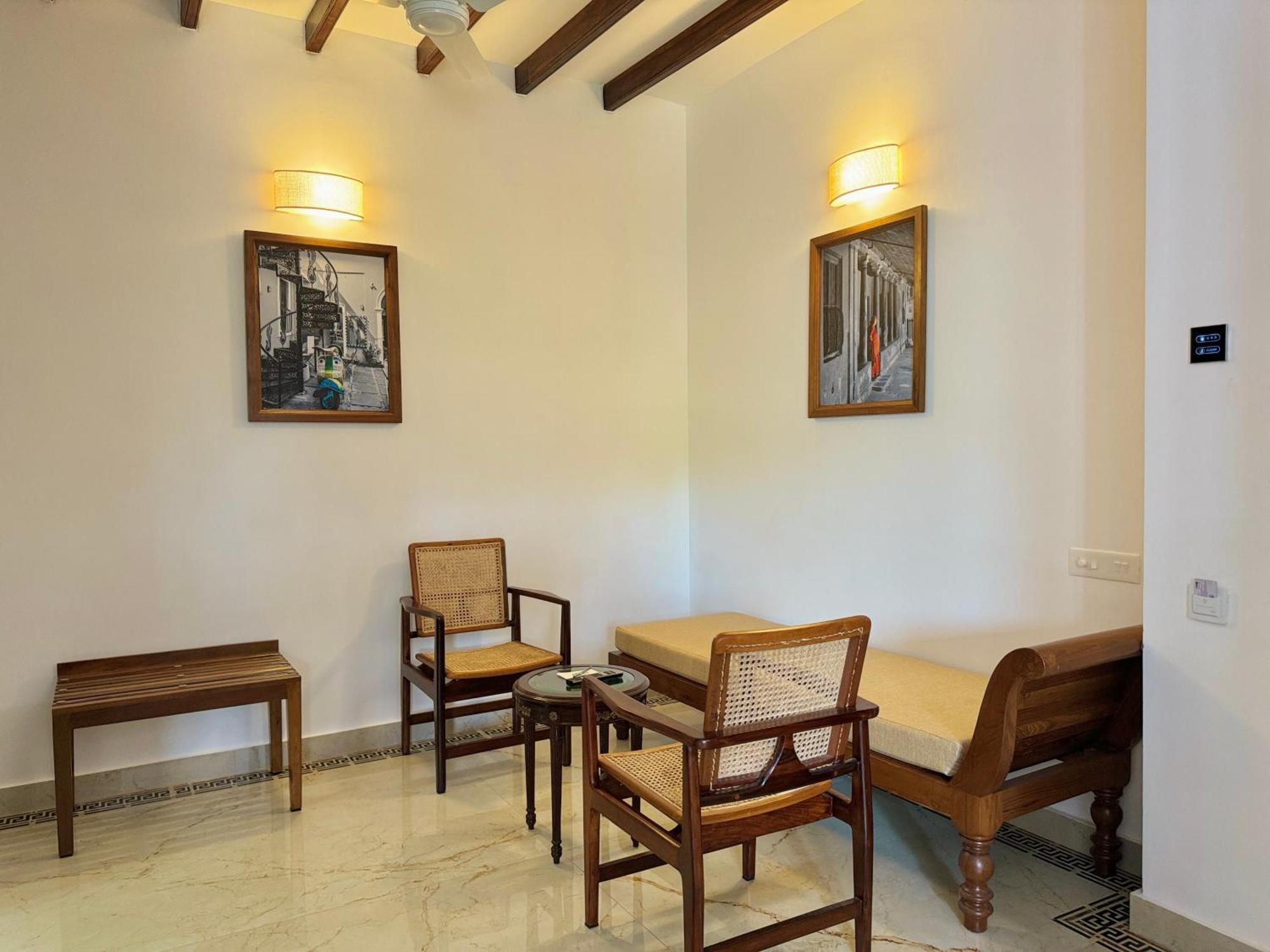 La Plage Seaview Suites ปอนดิเชอรี ภายนอก รูปภาพ
