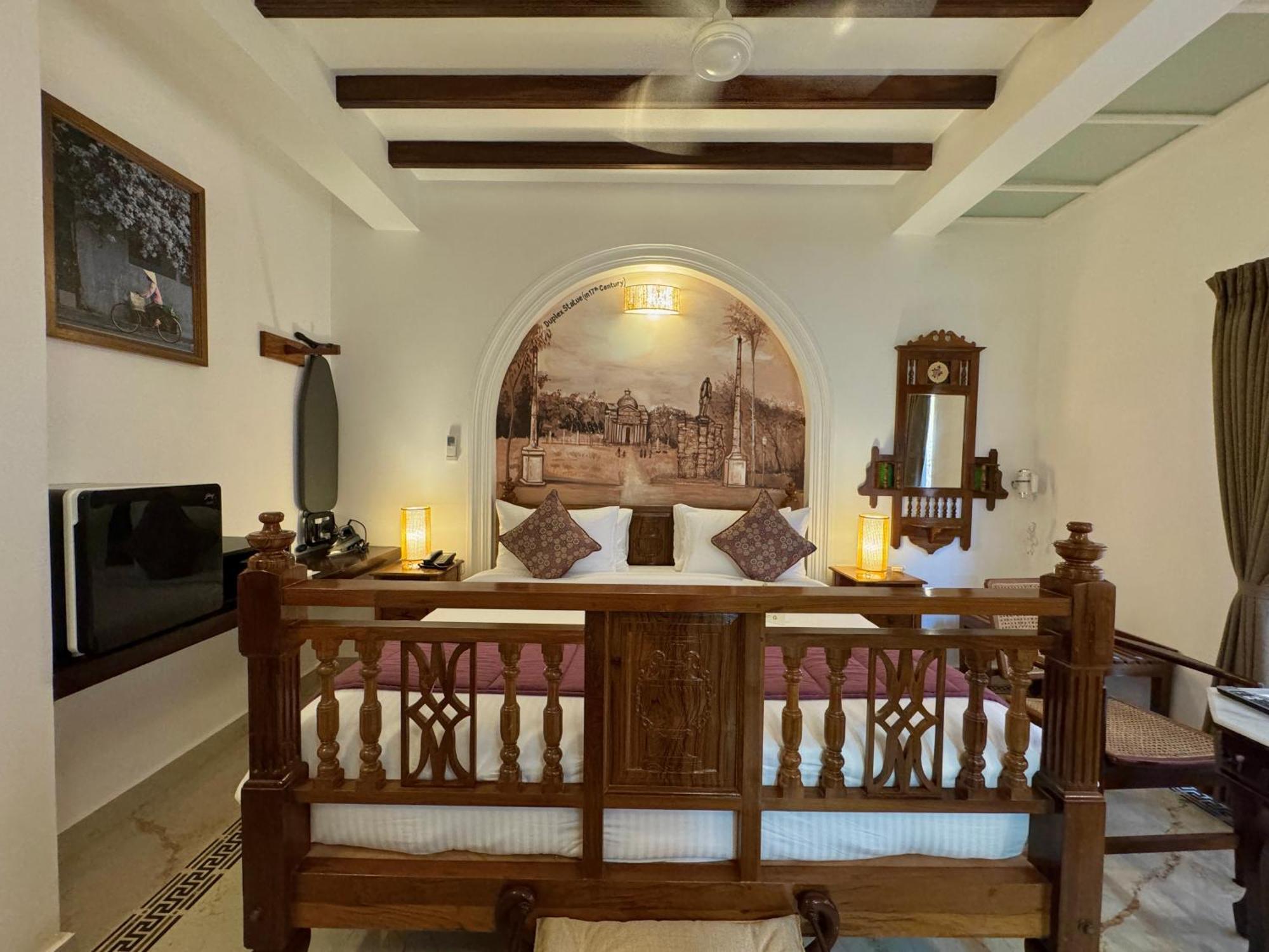 La Plage Seaview Suites ปอนดิเชอรี ภายนอก รูปภาพ