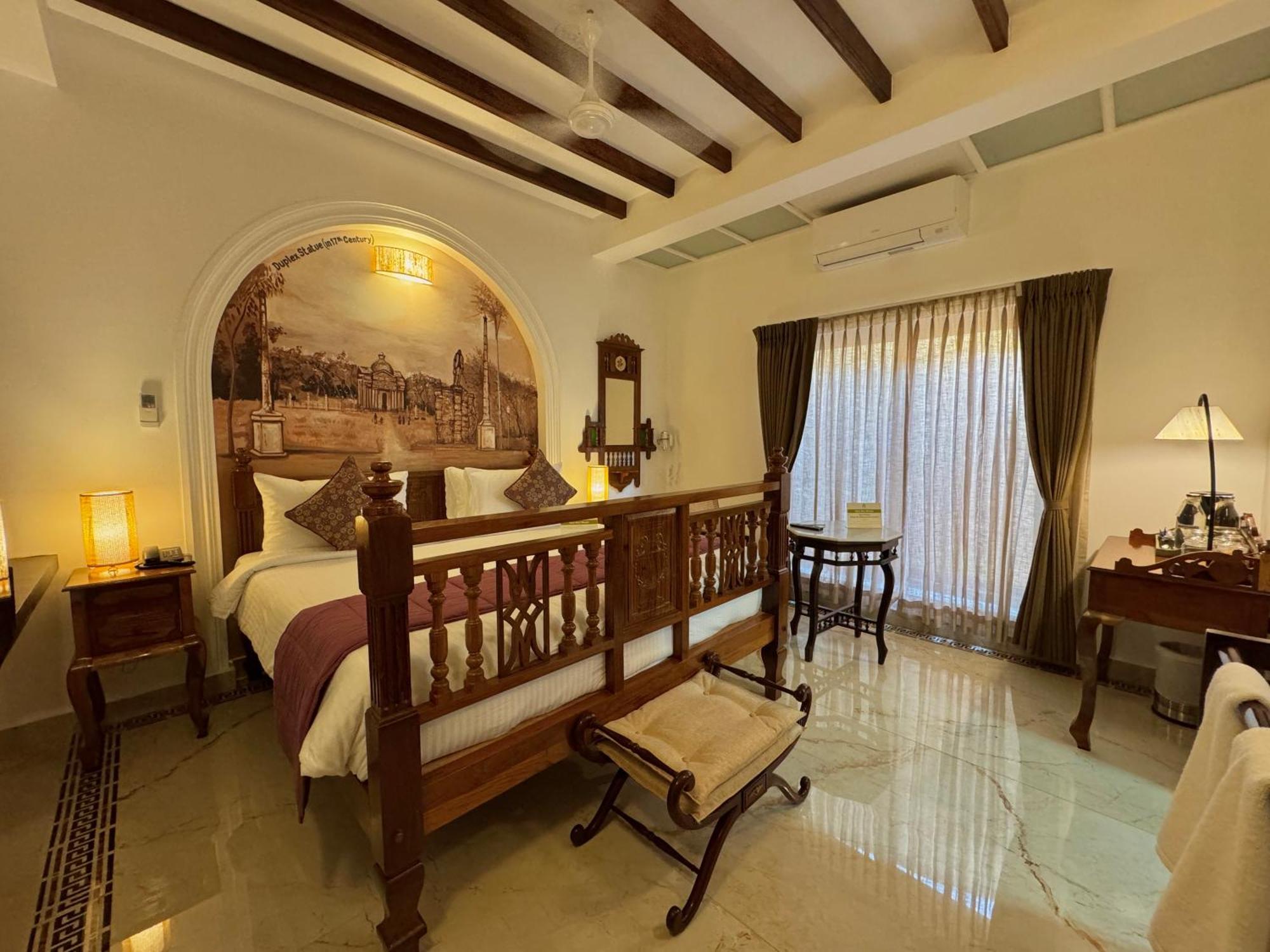 La Plage Seaview Suites ปอนดิเชอรี ภายนอก รูปภาพ
