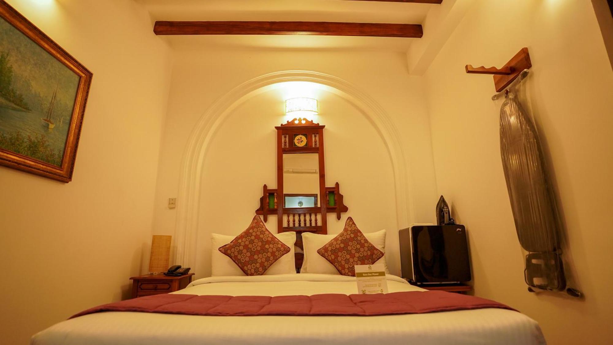 La Plage Seaview Suites ปอนดิเชอรี ภายนอก รูปภาพ