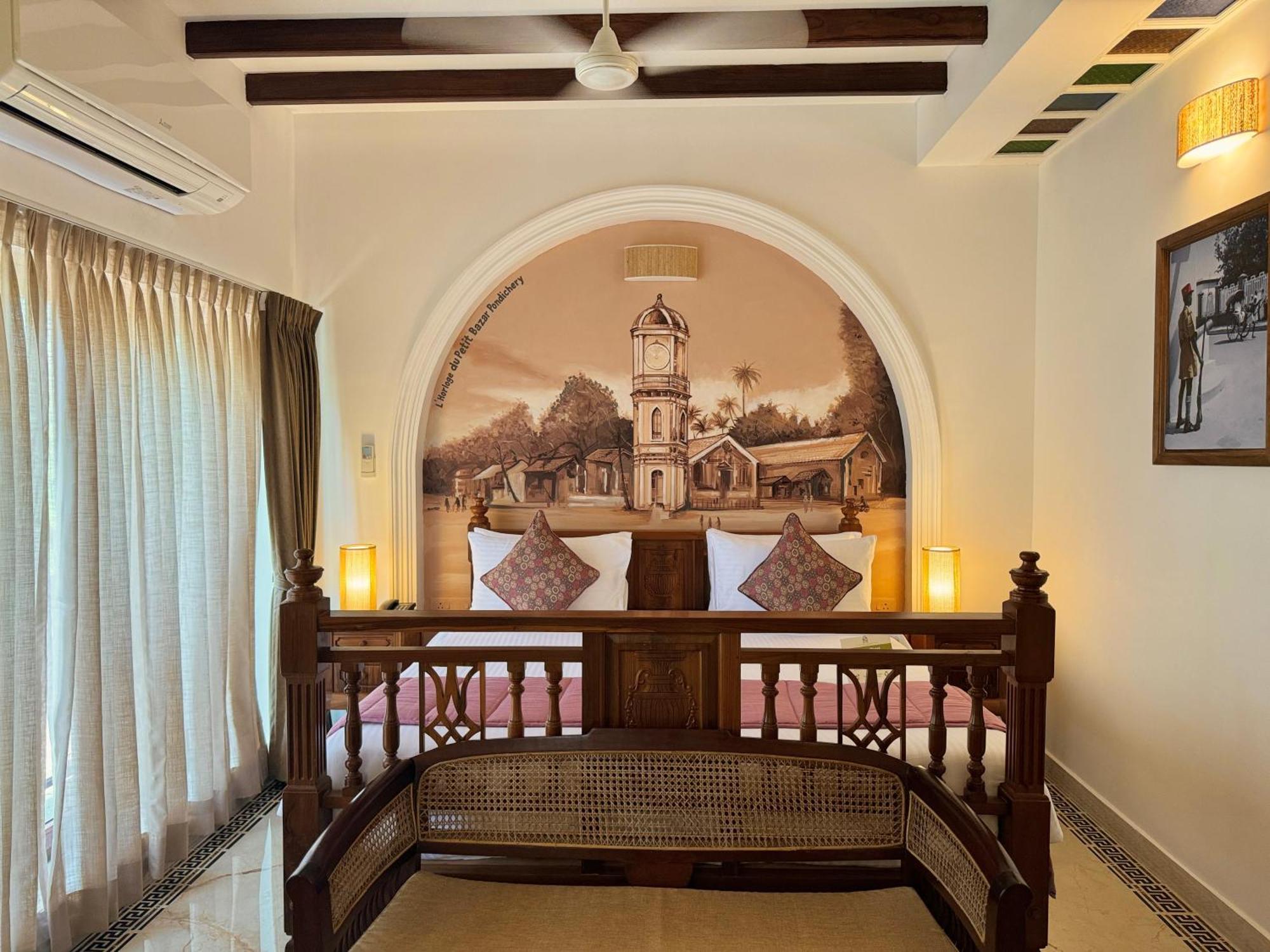La Plage Seaview Suites ปอนดิเชอรี ภายนอก รูปภาพ