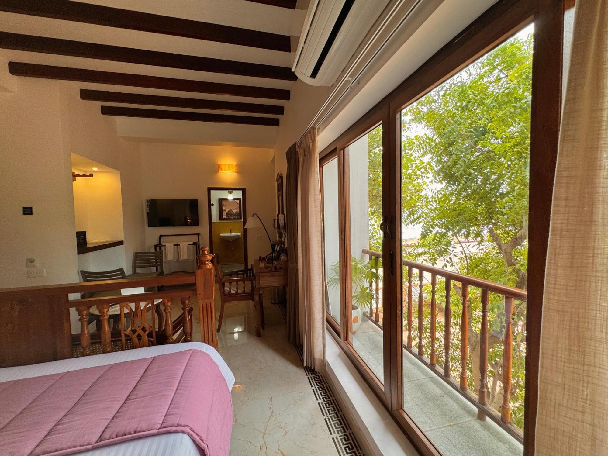 La Plage Seaview Suites ปอนดิเชอรี ภายนอก รูปภาพ